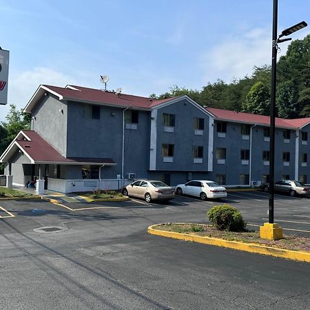 Raceway Inn Мартинсвил Екстериор снимка